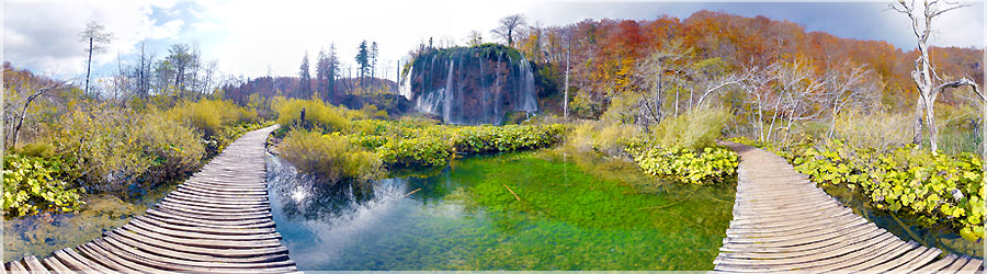 Plitvice - Paysage automnal à la cascade Galovac Commentaire en cours de rédaction ! www.360x180.fr Selme Matthieu