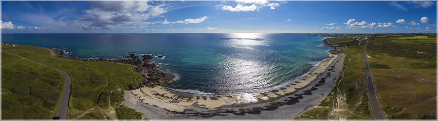 Vue arienne de la plage de Gwendrez  Plouhinec (KAP) Une vue arienne de la plage de Gwendrez  ct de Plouhinec. www.360x180.fr Selme Matthieu