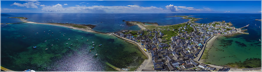 Vue aérienne de l'île de Sein (KAP) Voici une seconde vue aérienne sur l'île de Sein. www.360x180.fr Selme Matthieu
