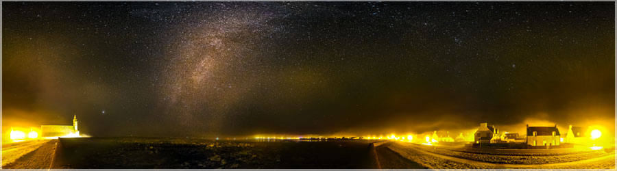 La chapelle de Notre Dame de la Joie de Nuit La chapelle de Notre Dame de la Joie de Nuit www.360x180.fr Selme Matthieu