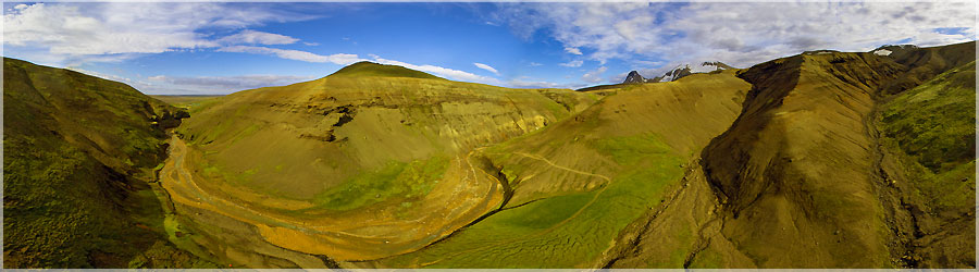 Kerlingarfjoll : vue arienne  proximit de la source d'eau chaude Commentaire en cours de rdaction ! www.360x180.fr Selme Matthieu