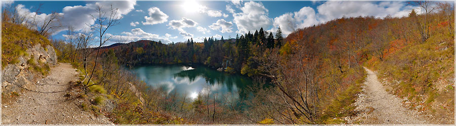 Plitvice - Lac suprieur Veliko vu d'un balcon Commentaire en cours de rdaction ! www.360x180.fr Selme Matthieu