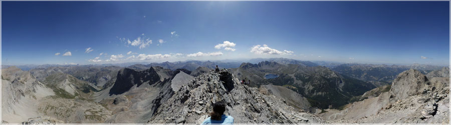 Mont Pelat, 3051m, Estenc (Alpes Maritimes) Une magnifique vue, du sommet du Pelat à 3051m d'altitude www.360x180.fr Selme Matthieu