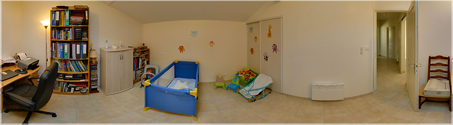 Chambre pour les enfants Sandra est une nounou qui garde les enfants  domicile. Ce panorama a t ralis dans son ancienne maison. Maintenant, elle a dmnag, et une pice est entirement consacre  la garde des enfants ! www.360x180.fr Selme Matthieu